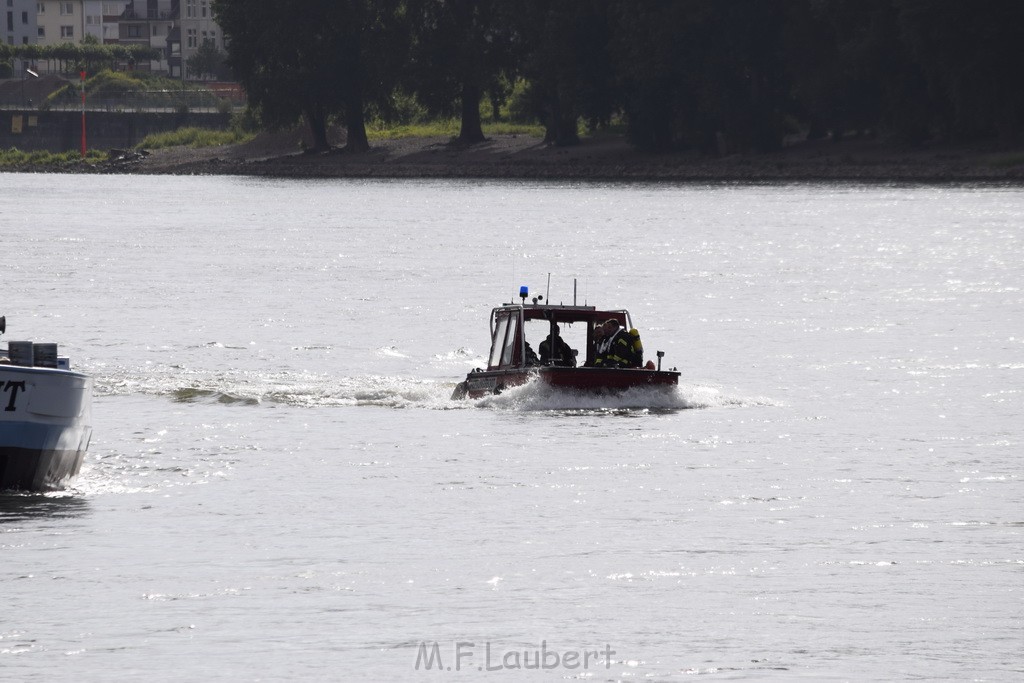 Schiff 1 Koeln in Hoehe der Koelner Zoobruecke P133.JPG - Miklos Laubert